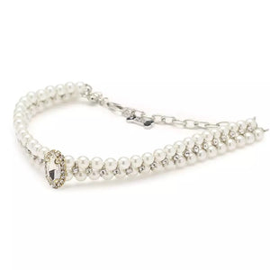 Pearl dog necklace side view showing adjustable chain and lobster clasp closure