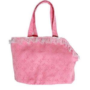 Chewy V Monogram Carrier