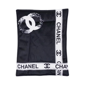 Chewnel Cozy Winter Blanket
