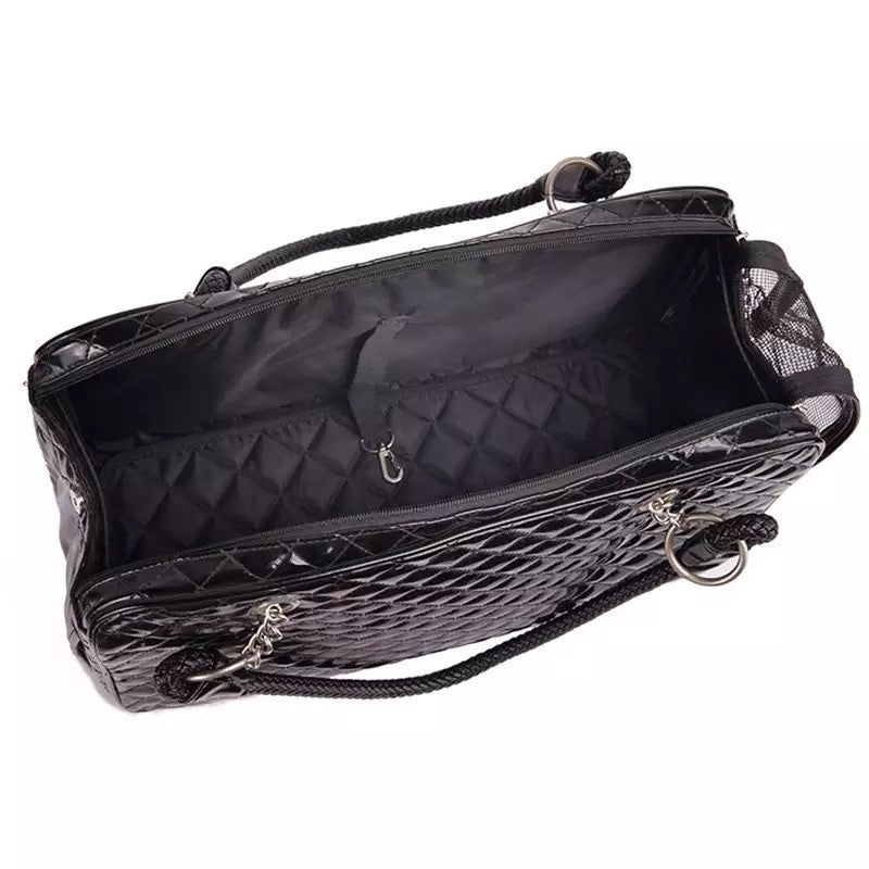Chewnel Quilted Travel Carrier