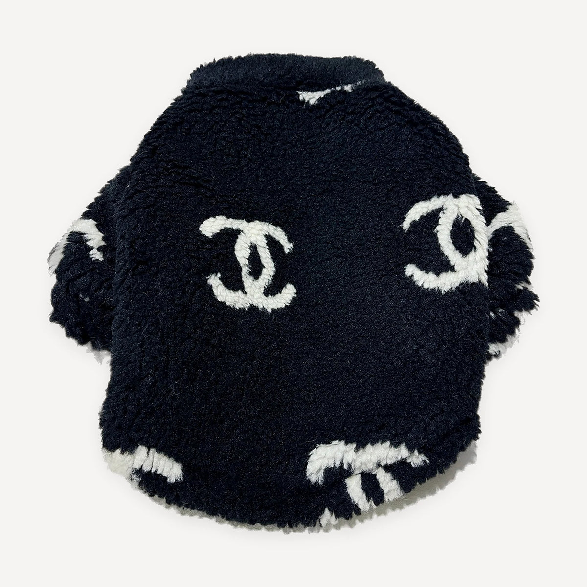 Boucle Logo dog sweater inspired by Chanel view 7