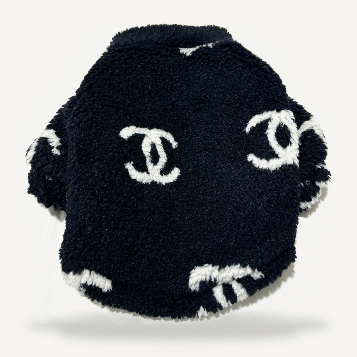 Boucle Logo dog sweater inspired by Chanel view 3