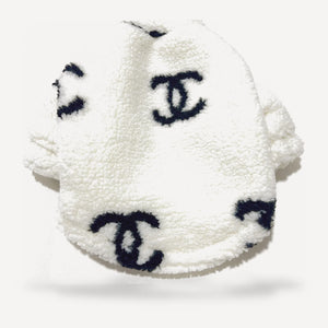 Boucle Logo dog sweater inspired by Chanel view 4