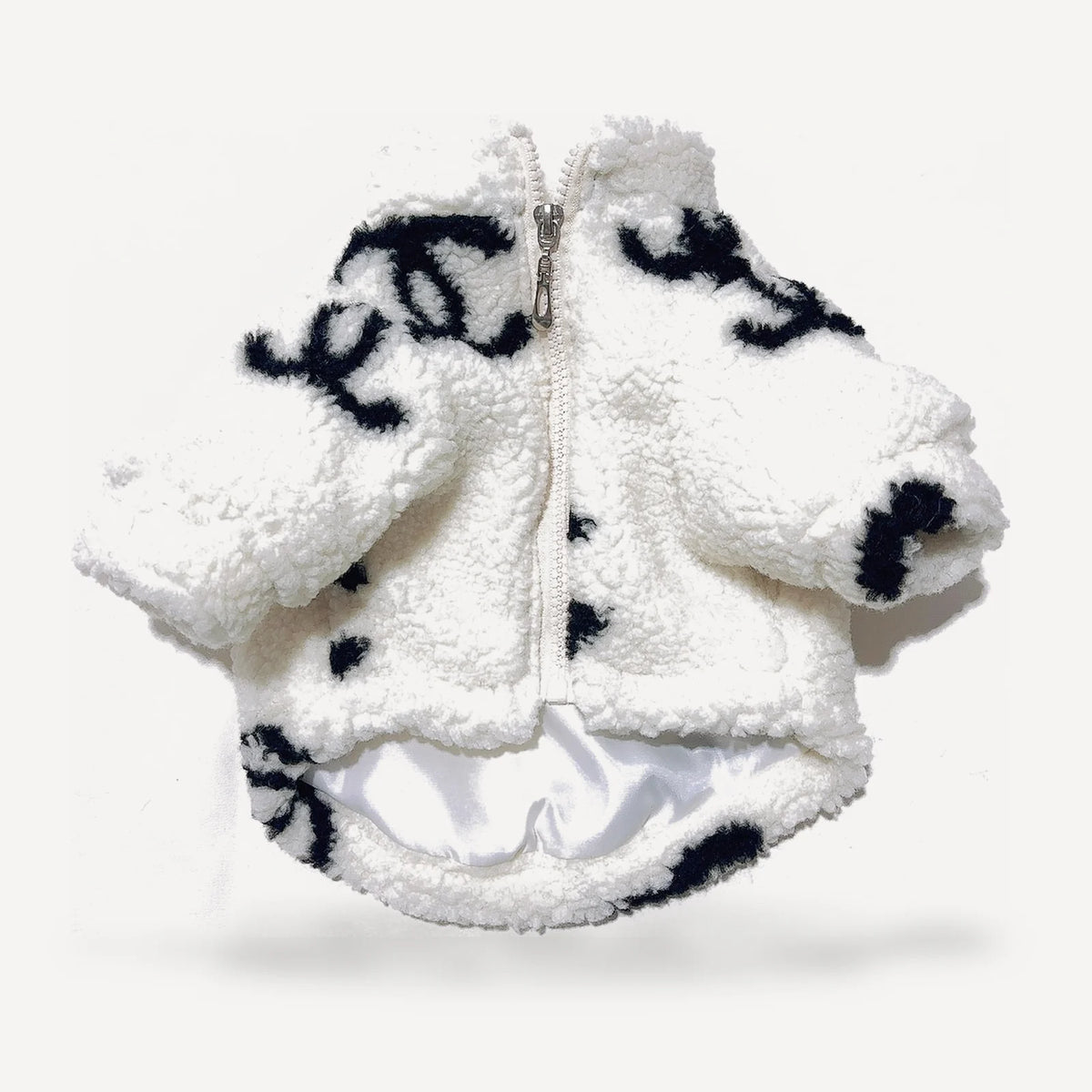 Boucle Logo dog sweater inspired by Chanel view 5